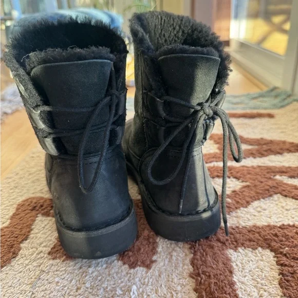 Black Ugg Boots - Picture 5 of 9